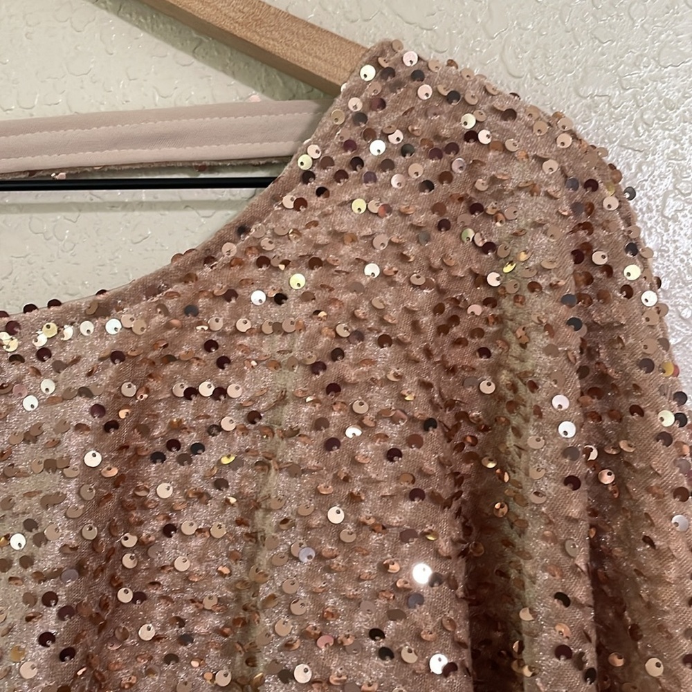 Boohoo blouson sleeve sequin, mini dress - Picture 6 of 14